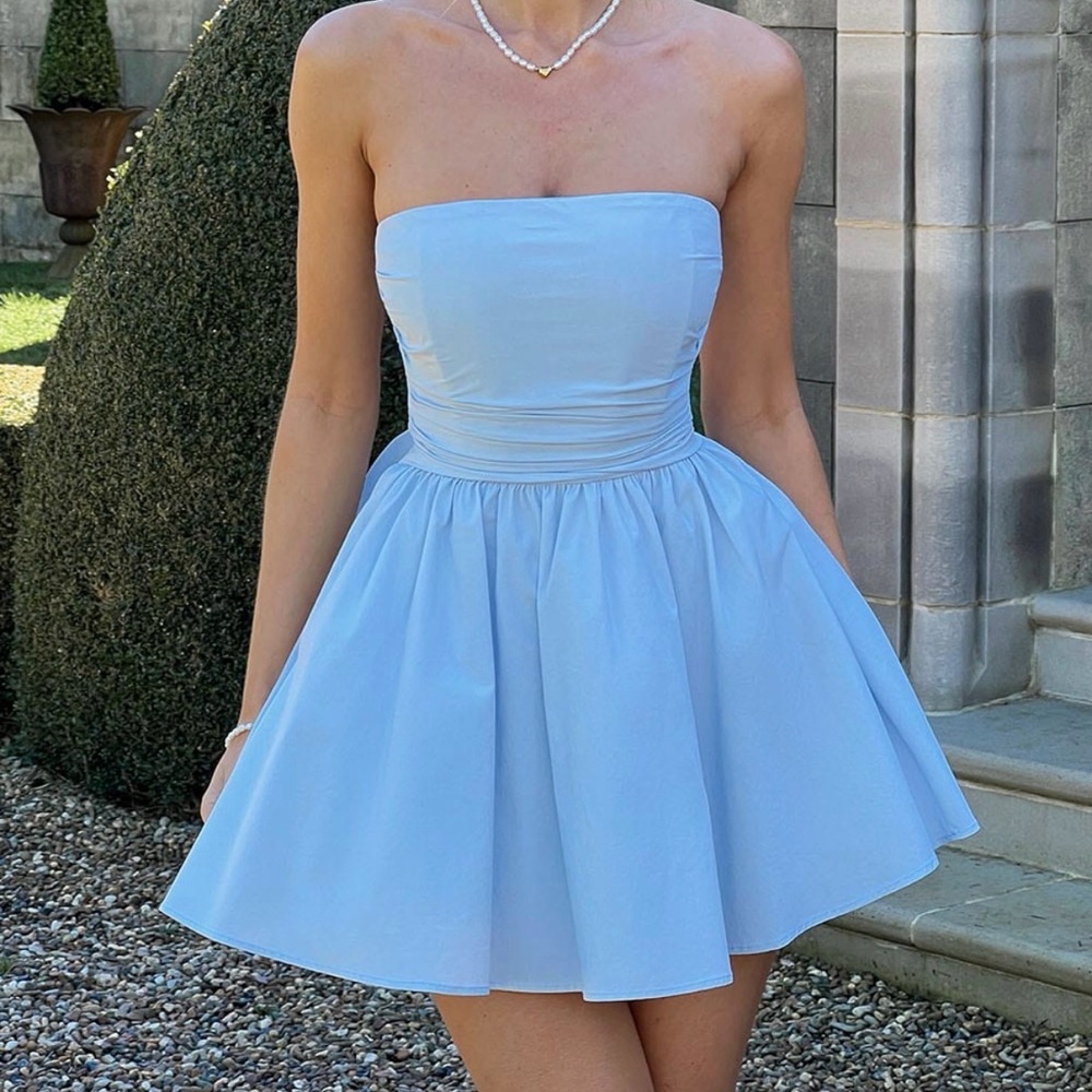 Chic Strapless Light Blue Dress